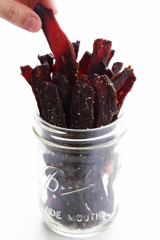 Seriously The BEST Beef Jerky Recipe -- easy to make at home, nice and savory and peppery, and SO delicious! | gimmesomeoven.com